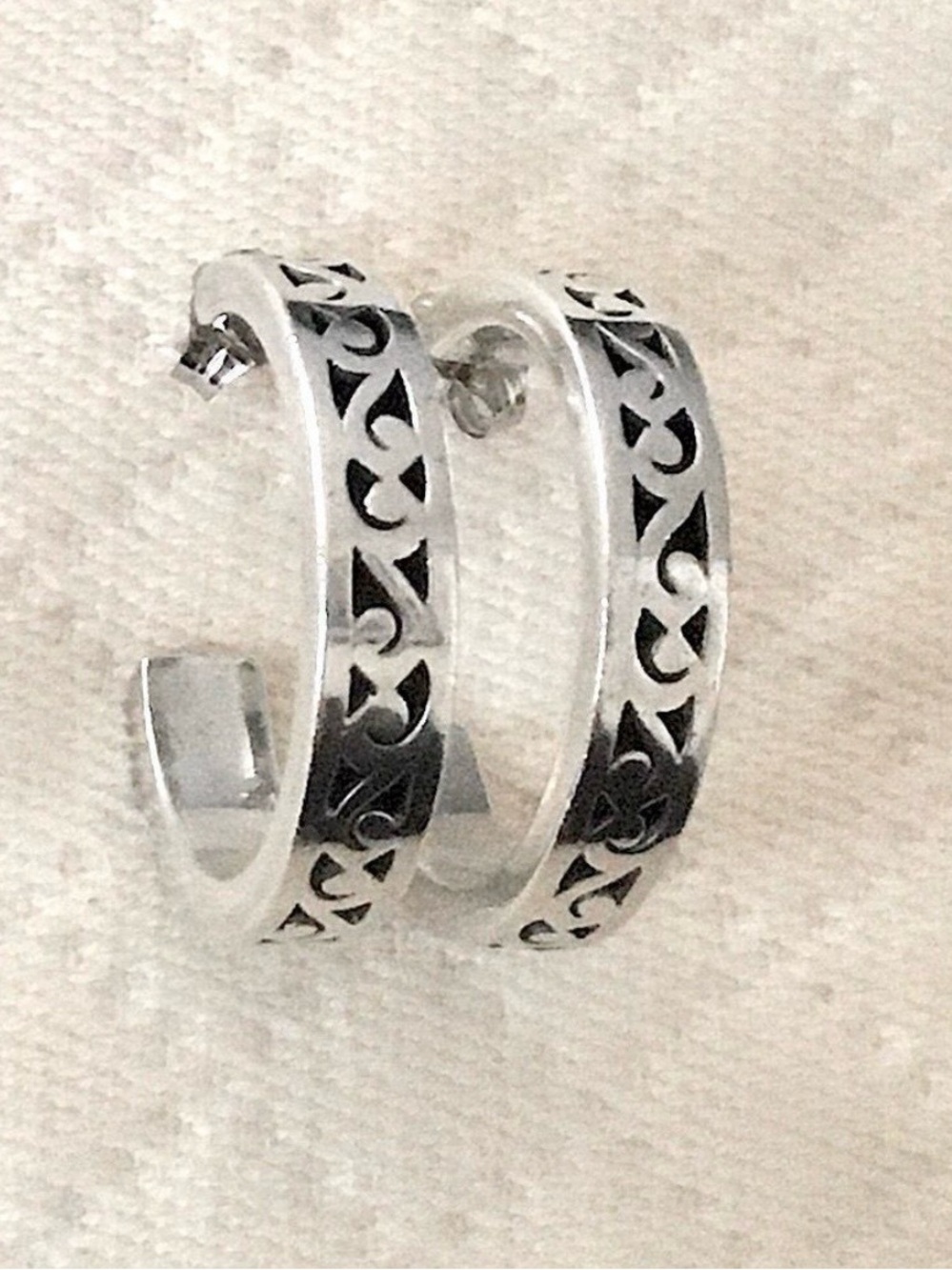 Lois Hill Cut Out Filigree Hoop Earrings (.925 Sterling Silver)